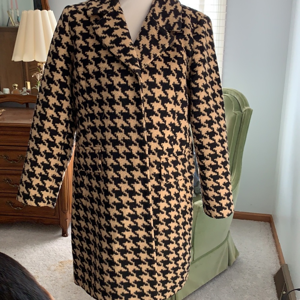Isaac Mizrahi Houndstooth Check Coat